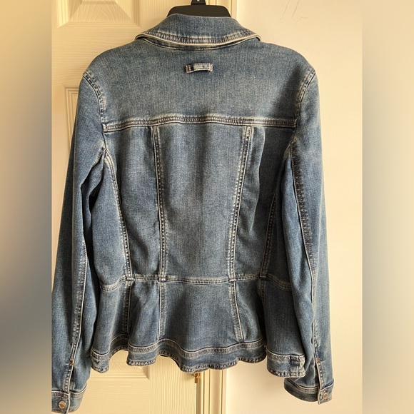 White House black market peplum trucker denim jacket M - Picture 6 of 11